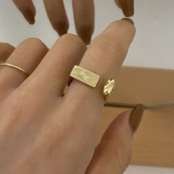 Gold Plated 925 Ring - Picture 4 of 6